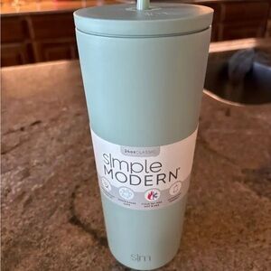 Mint Green Simple Modern Tumbler
